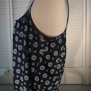 Tanktop womans oldnavy spaghetti straps blue,white